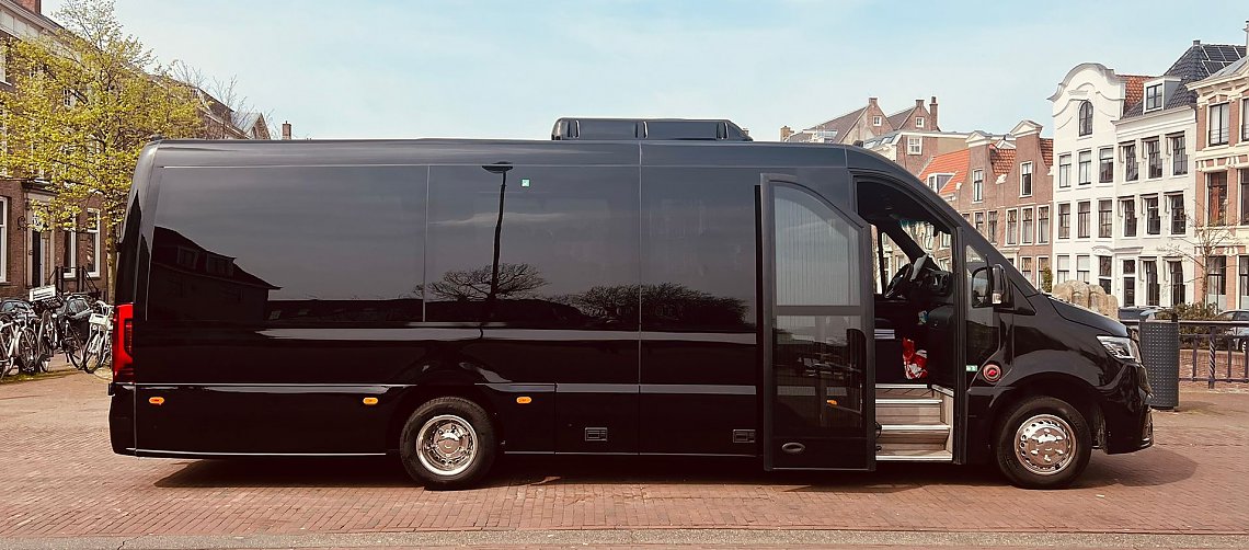 20 persoons vipbus