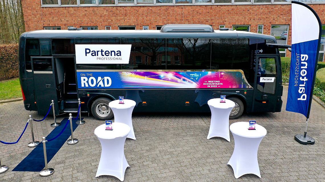 vipbus branding