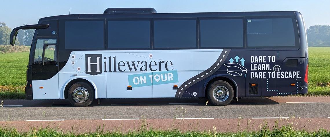 hillewaere roadshow bus